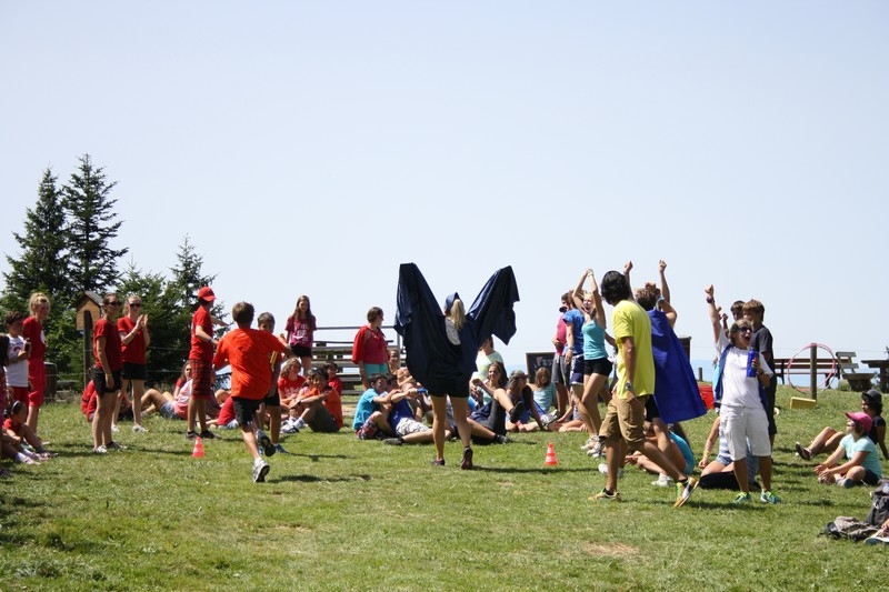 Village Camps International Summer Camp Leysin, Switzerland 2025-08-09 https://www.villagecamps.com/journals_admin/images/709-42-festival (221).jpg
